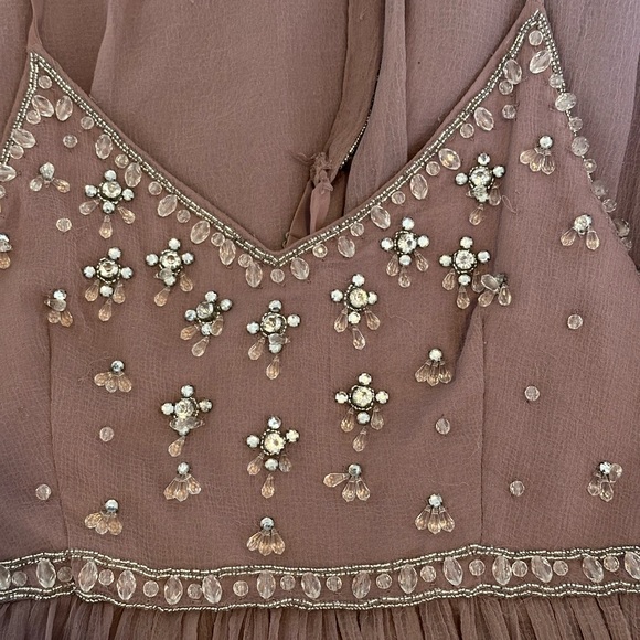 Kimchi Blue Mauve Bling Dress - Picture 5 of 8